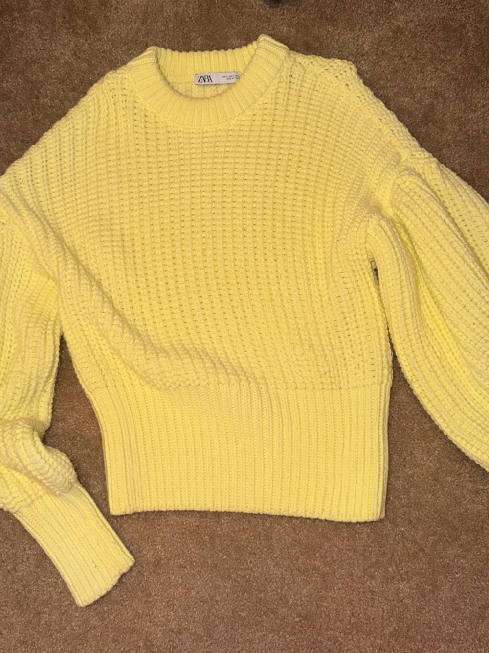 Zara Pale Yellow Textured Crewneck Sweater